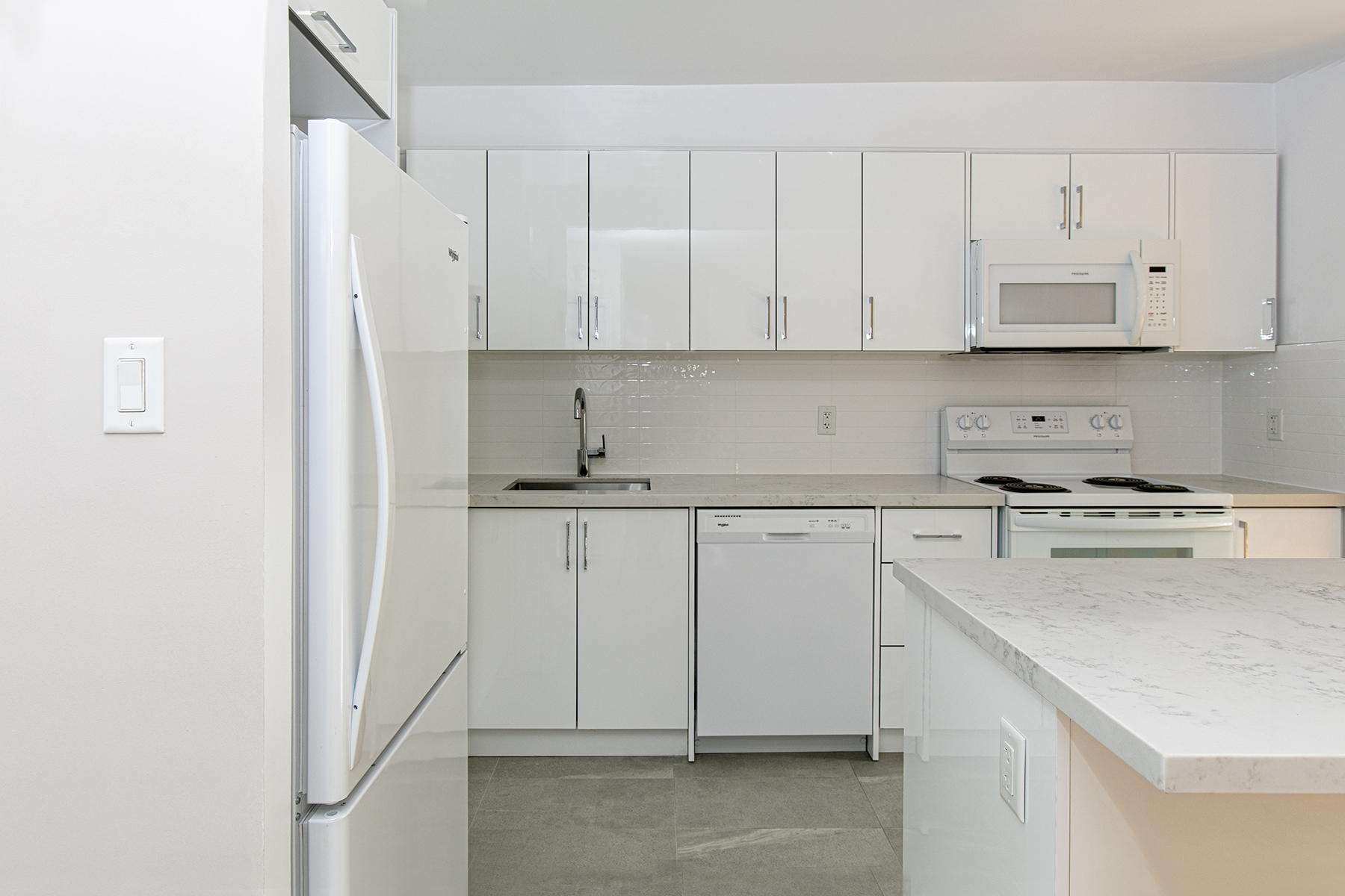 3-Bedroom Apartment