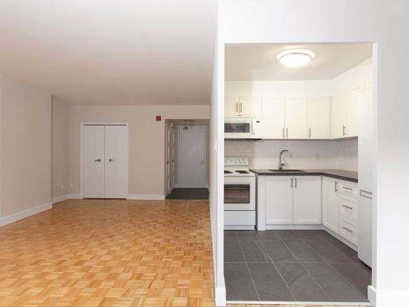 1-Bedroom Apartment