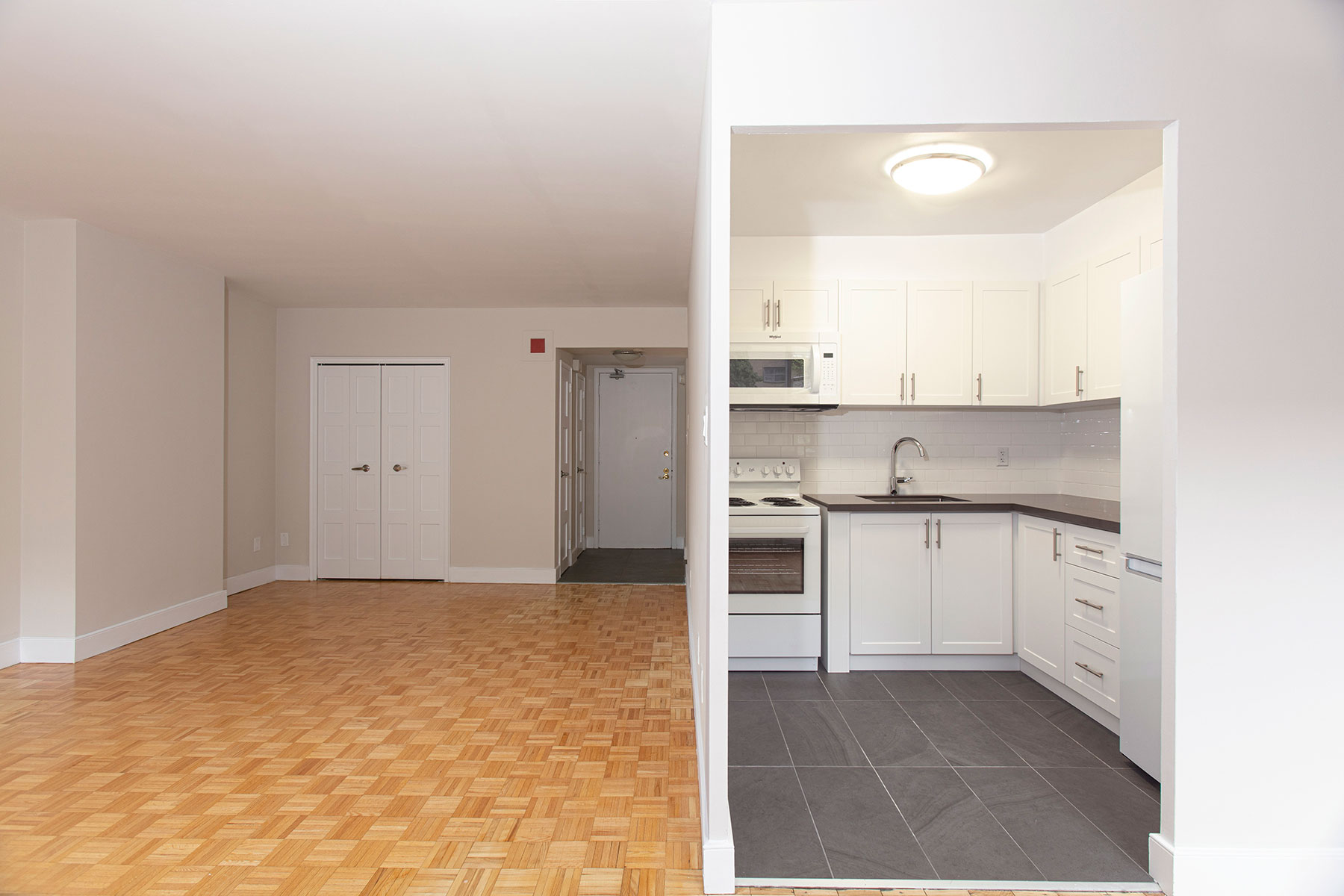 1-Bedroom Apartment
